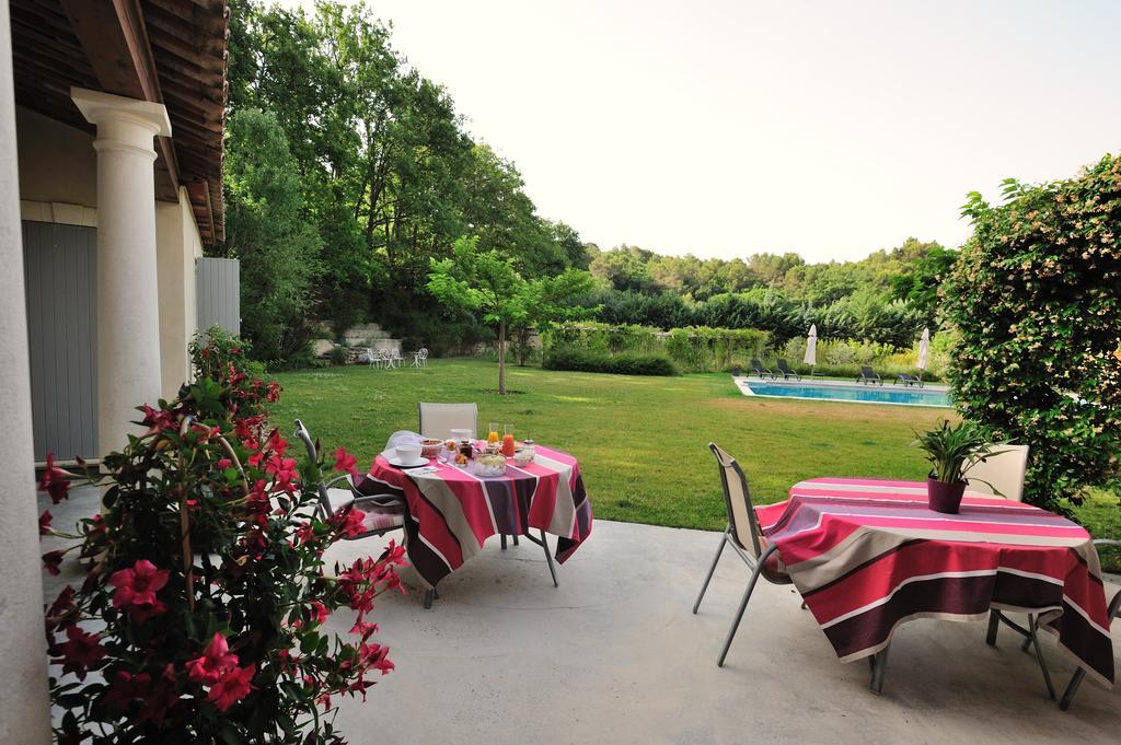 Bed and Breakfast Mas De Lure Salon-de-Provence Exterior foto